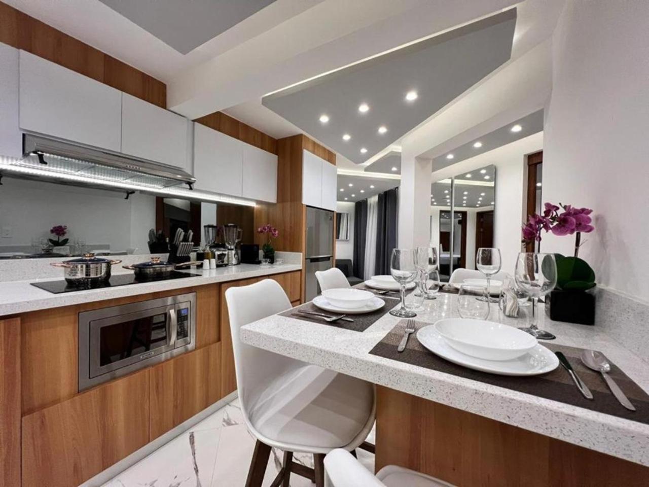 Seven Boutique Apartments Cancun Bagian luar foto